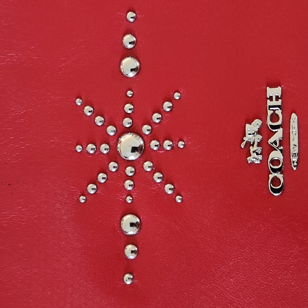 Beautiful Coach Red Leather With Western Rivets Corner Zip Wristlet Wallet ♥️🤠 - Picture 2 of 12